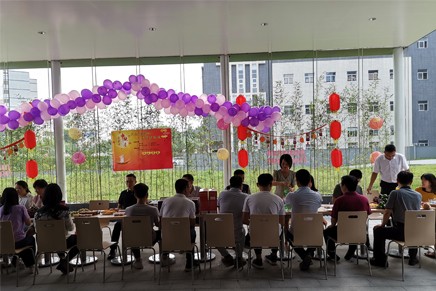 2019年中秋活動--"月是故鄉明，情是容辰濃"
